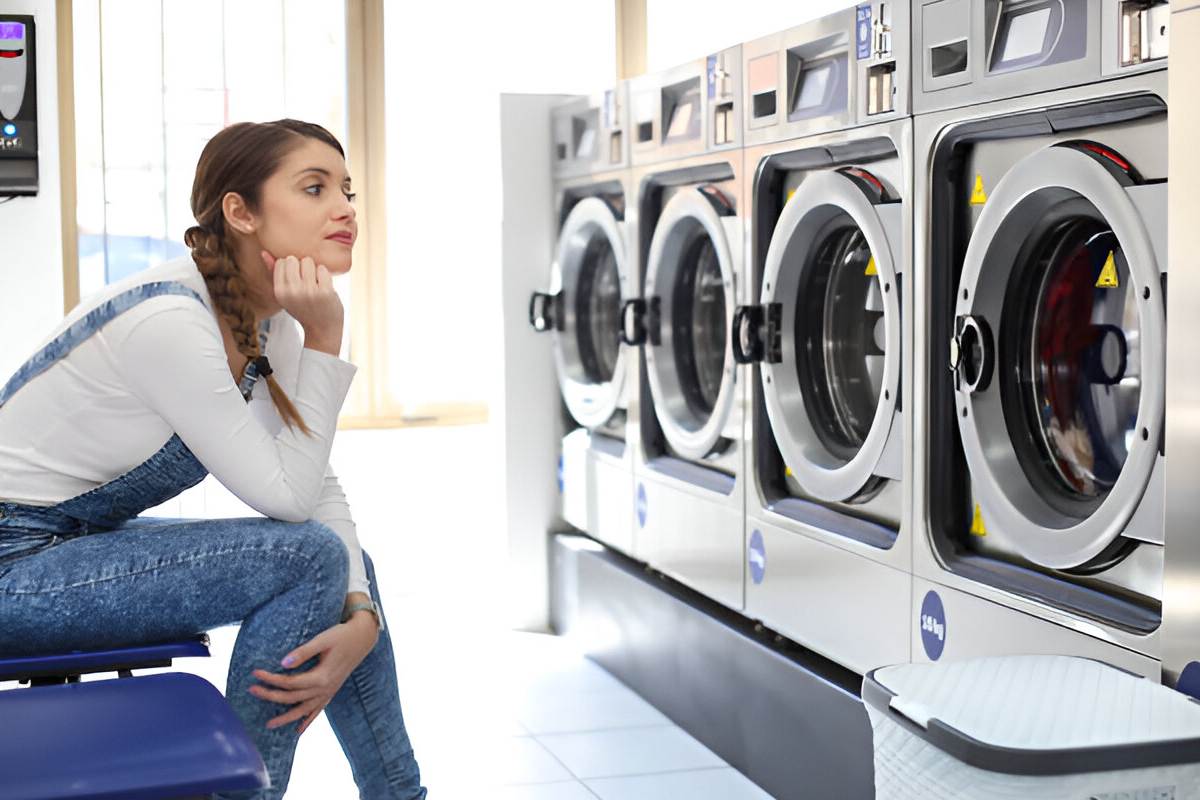 Laundromat Near Me, Los Angeles, California